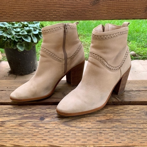 Women’s Aldo Suede Leather Ankle Boots - Picture 6 of 7